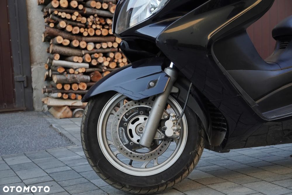 Suzuki Burgman - 15