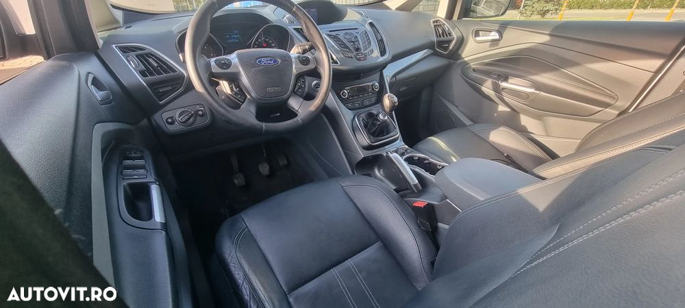 Ford Grand C-Max 2.0 TDCi Titanium - 34