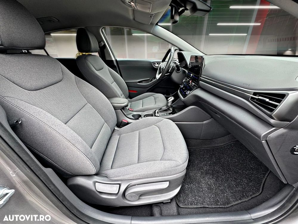 Hyundai IONIQ 1.6 GDI Style - 9