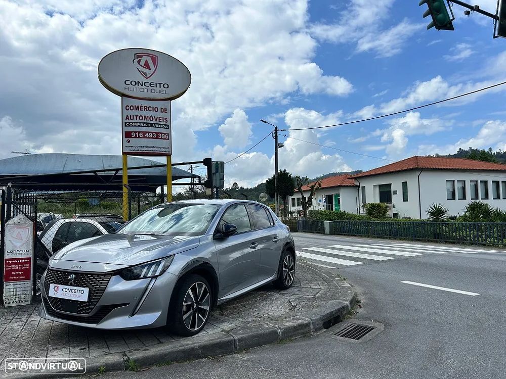 Peugeot e-208 50 kWh GT Line - 1
