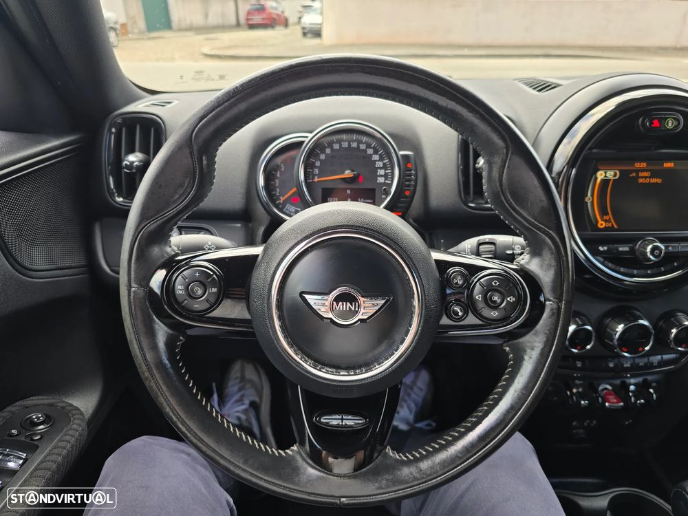 MINI Countryman Cooper D - 12