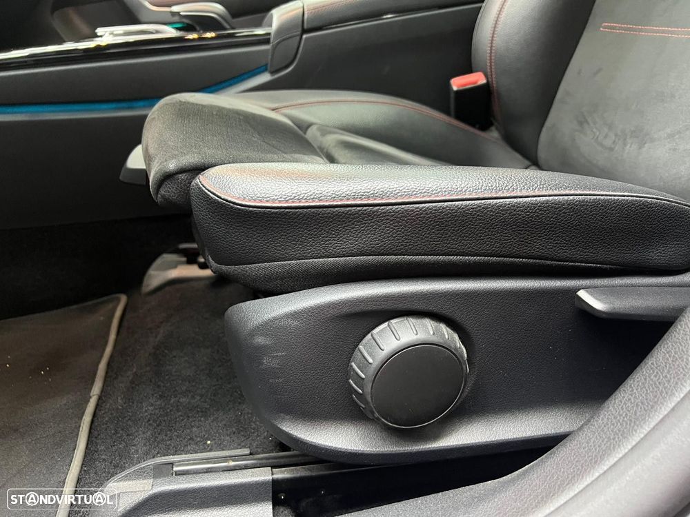 Mercedes-Benz A 180 Limousine d AMG Line Aut. - 45