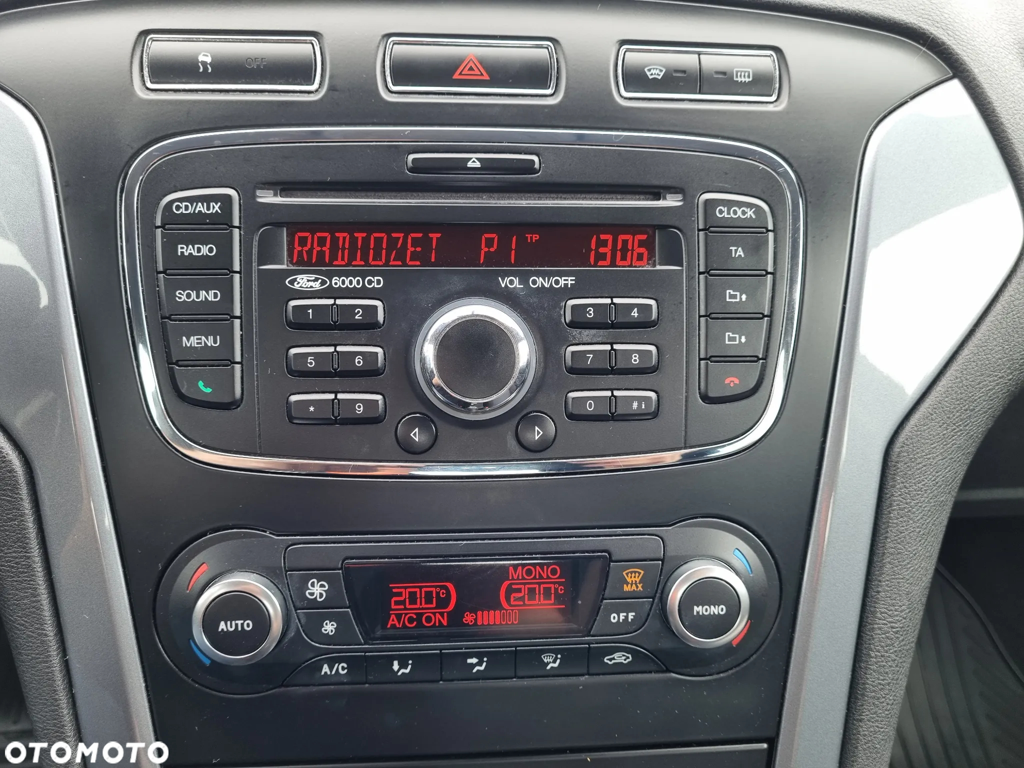 Ford Mondeo 1.6 TDCi Gold X Plus - 15
