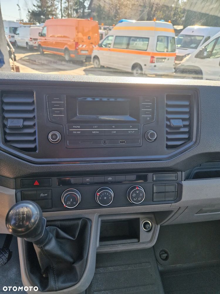 Volkswagen CRAFTER DOKA SKRZYNIA 6 OSOBOWY BRYGADÓWKA - 17