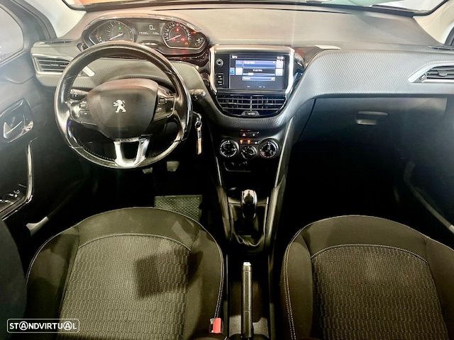 Peugeot 208 1.6 BlueHDi Style - 2