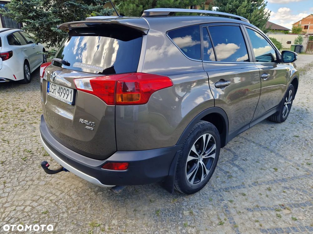 Toyota RAV4 - 5