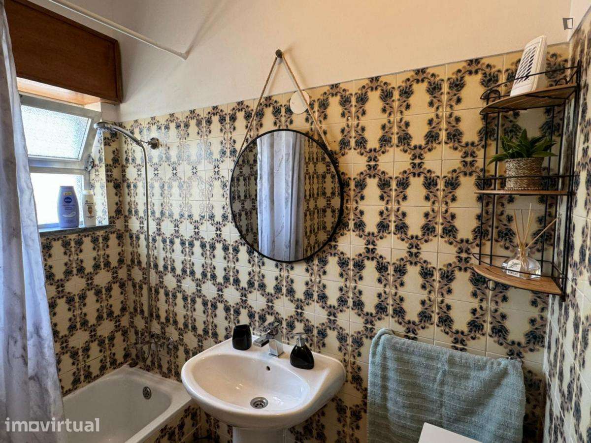 Apartamento com 1 quartos - localizado em Faro - Grande imagem: 2/8