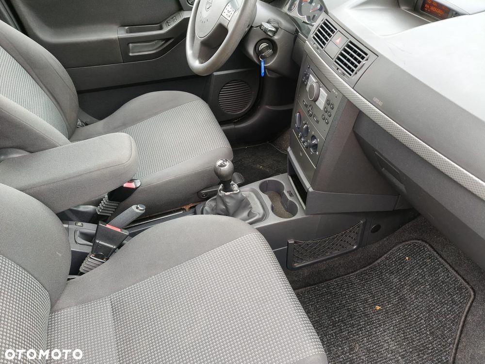 Opel Meriva 1.6 16V Catch me - 12