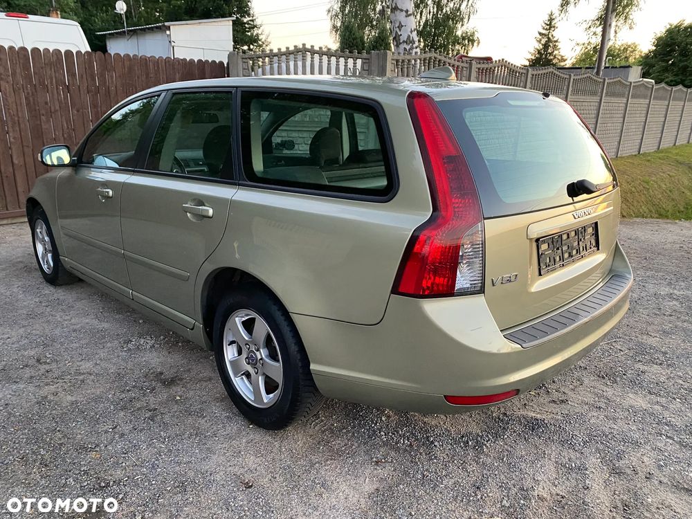 Volvo V50 1.6D Momentum - 8