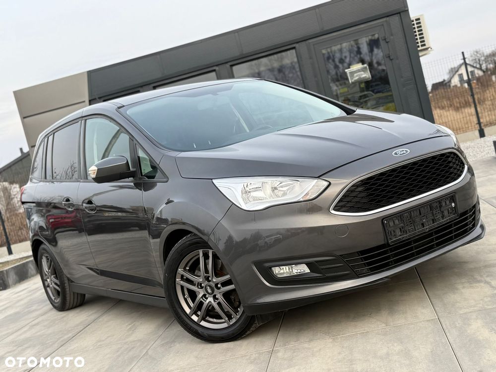 Ford Grand C-MAX - 19