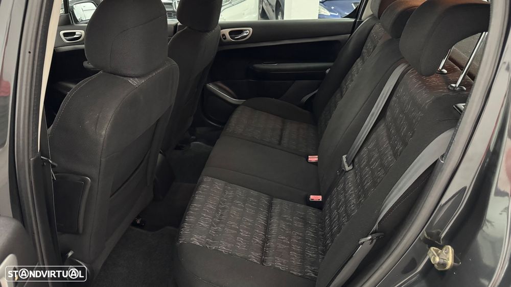 Peugeot 307 1.6 HDi XS Premium - 31