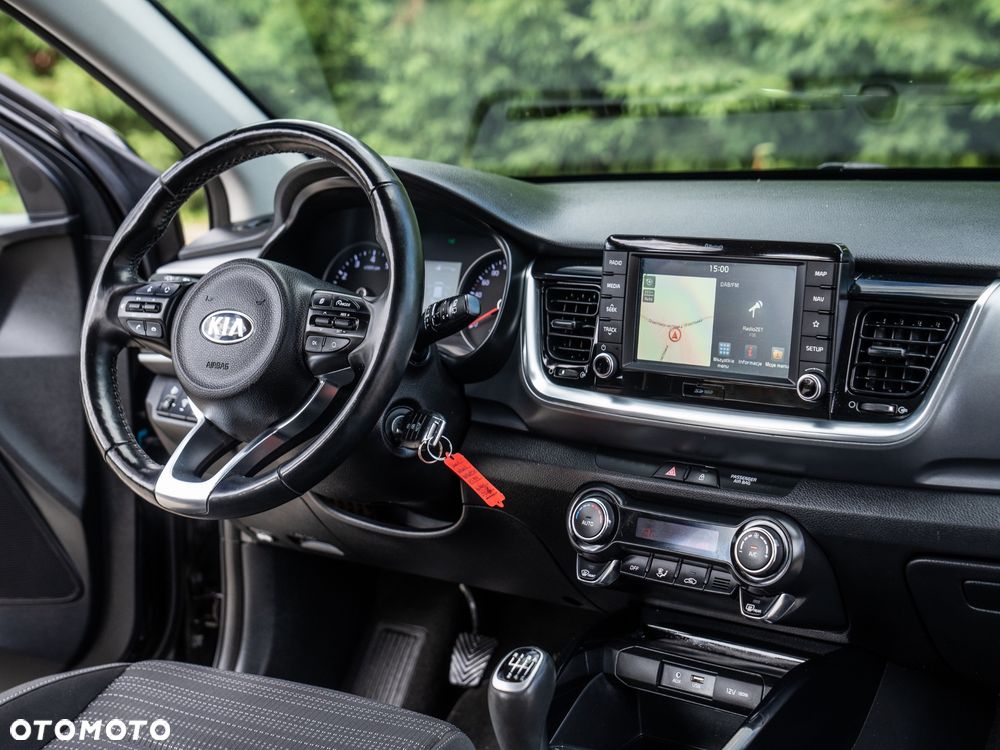 Kia Stonic 1.4 L - 28