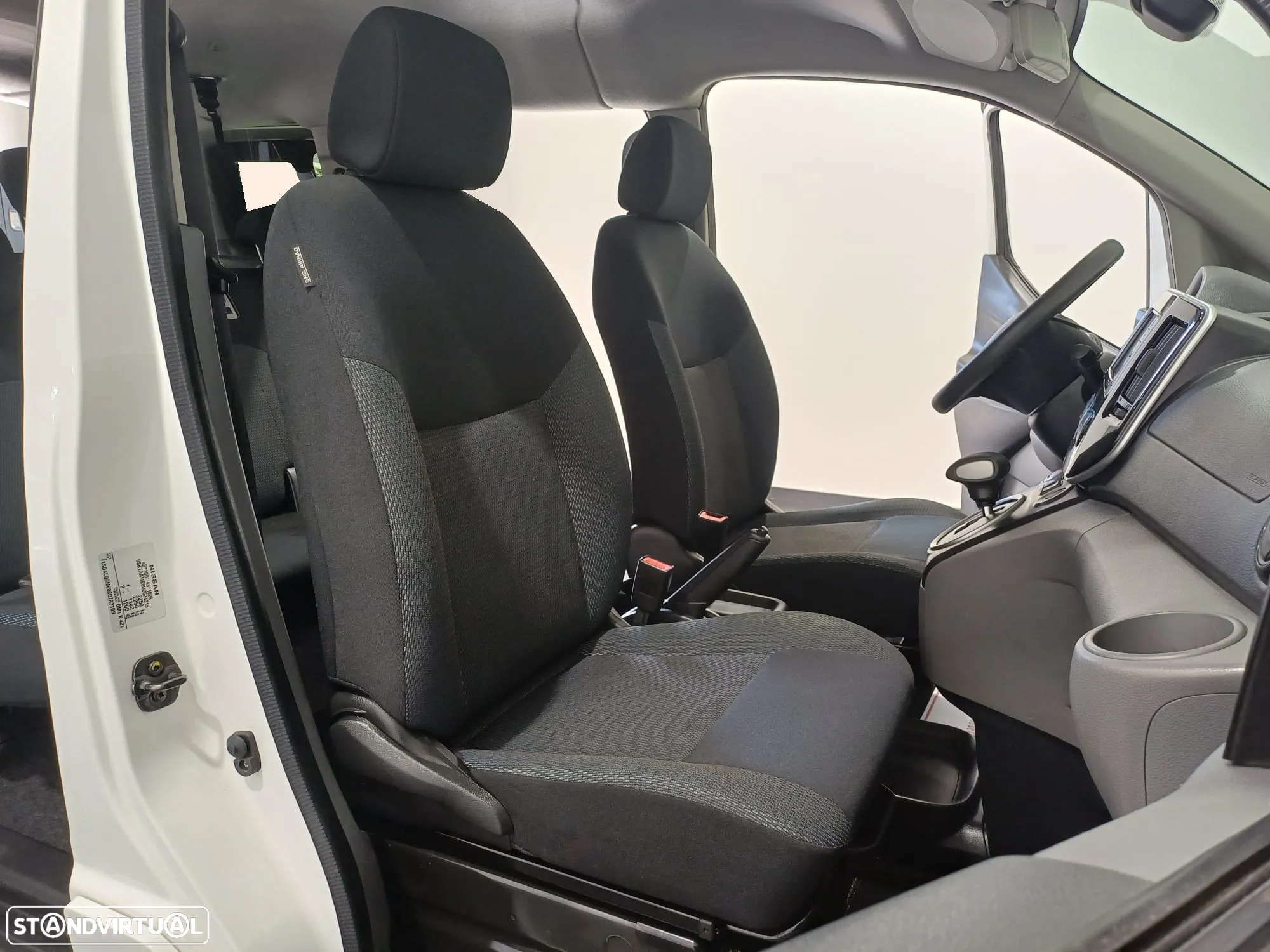Nissan NV200 Evalia - 42