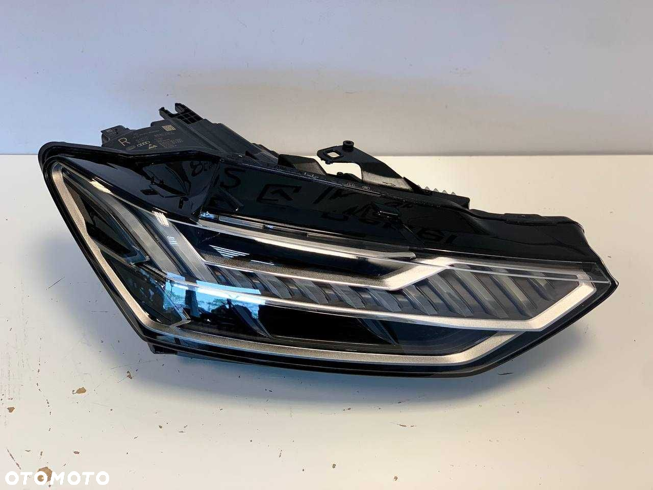 Prawa Lewa Lampa Reflektor AUDI A7 C8 4K Full LED Matrix - 6