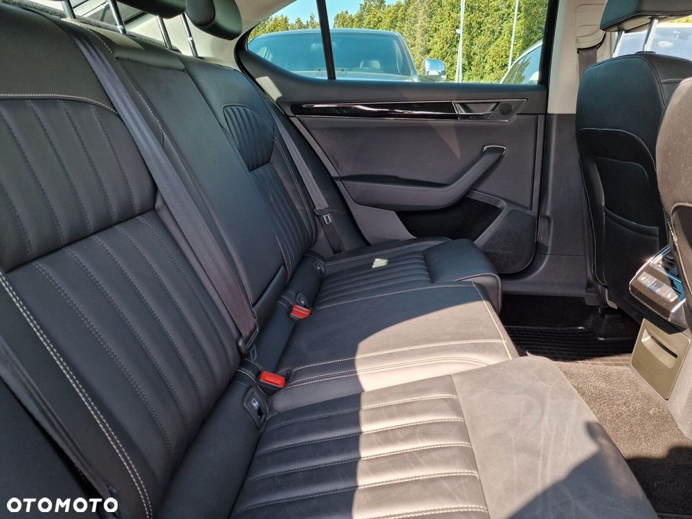 Skoda Superb 2.0 TDI SCR 4x4 L&K DSG - 15
