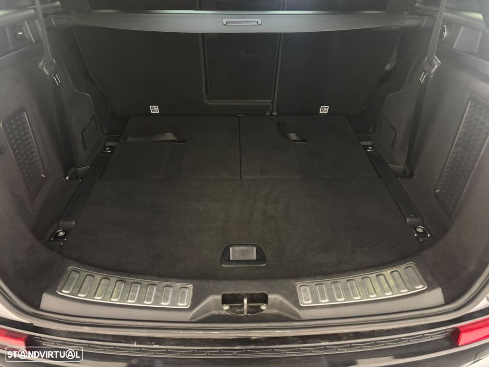 Land Rover Discovery Sport 2.0 eD4 R-Dynamic SE - 14