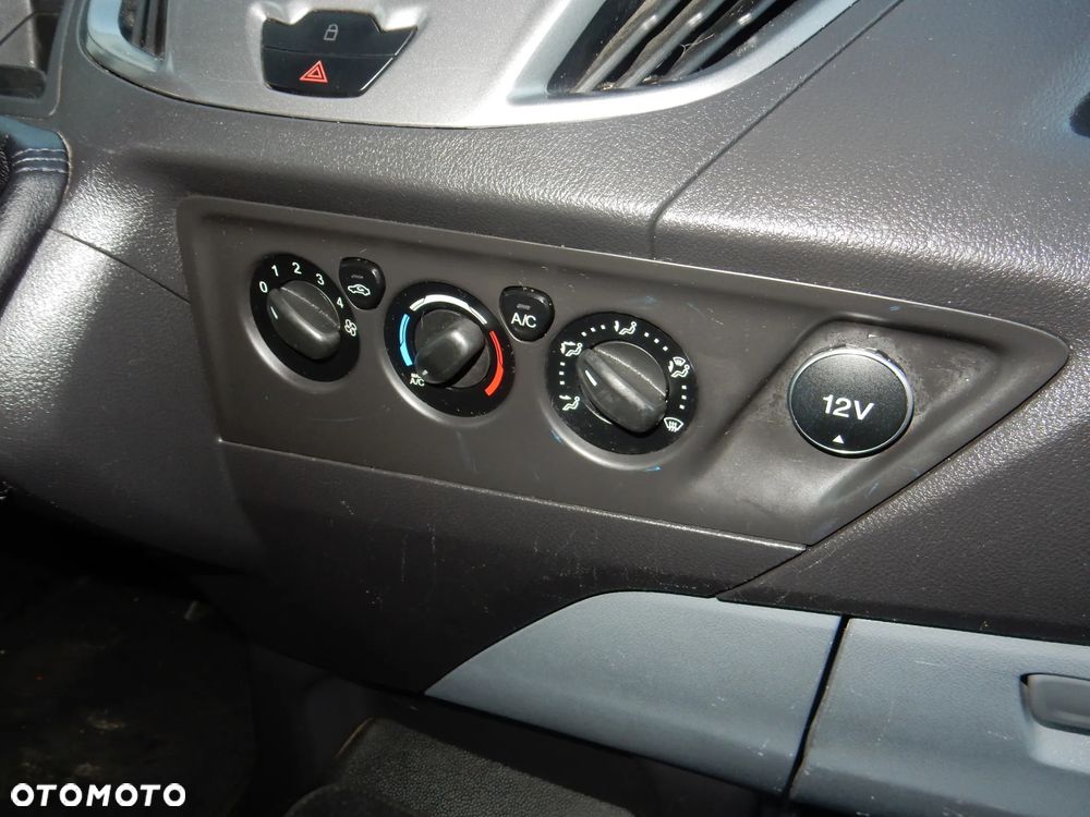 Ford Transit Custom - 23
