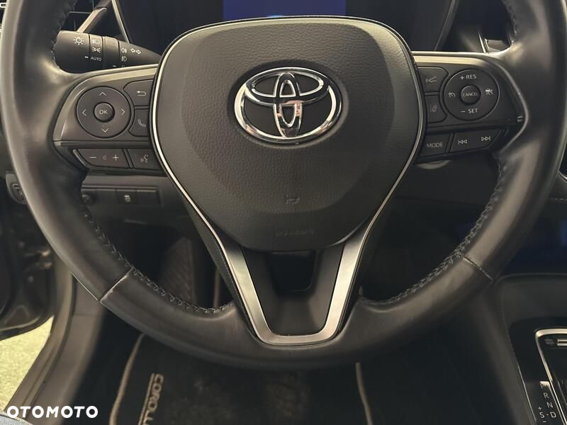 Toyota Corolla - 13