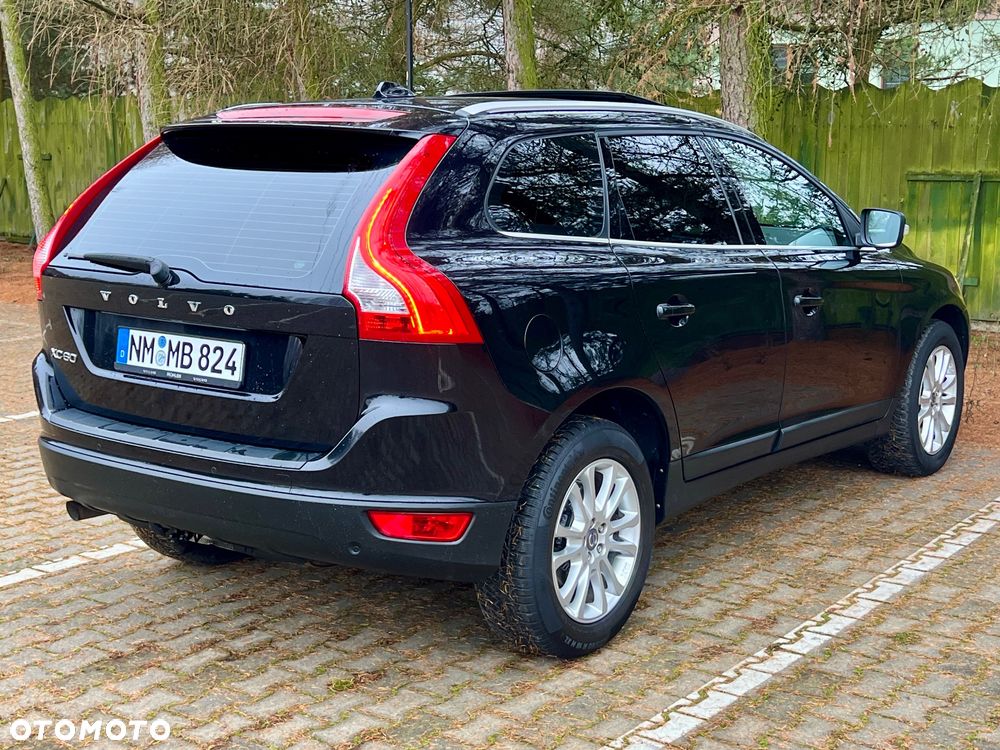 Volvo XC 60 2.4D Momentum - 6