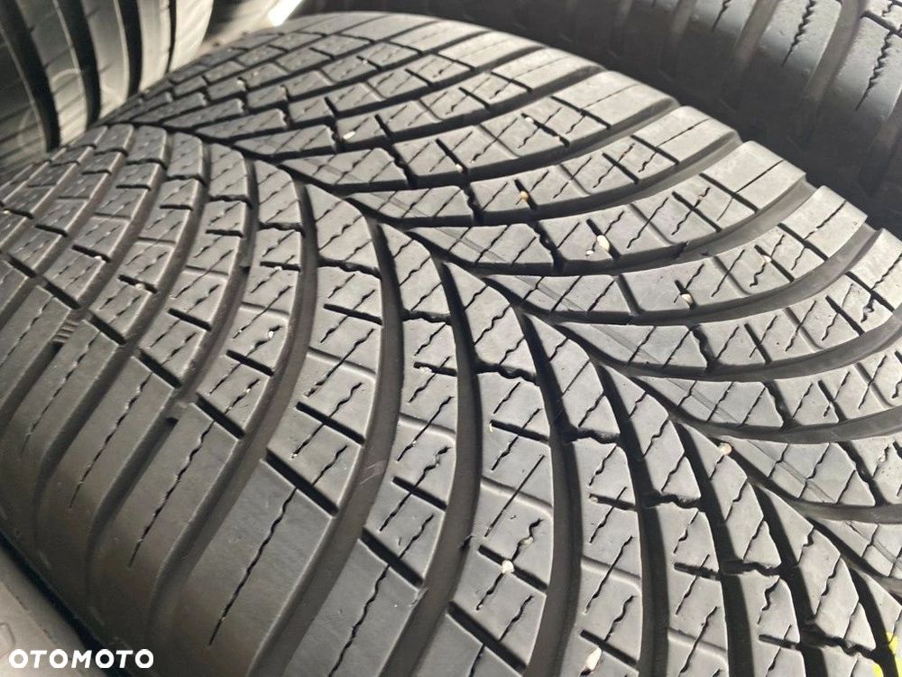 255/45/19 Goodyear Vector 4S gen3_6,8mm_2szt_(308) - 4