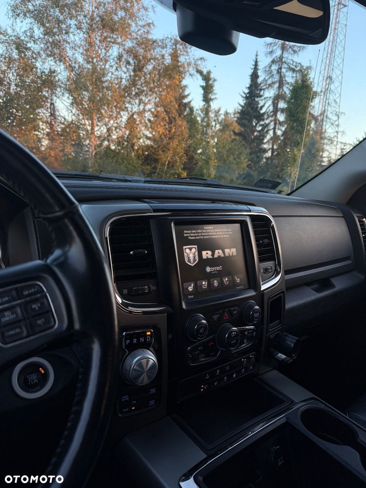 Dodge RAM 1500 5.7 4x4 - 18