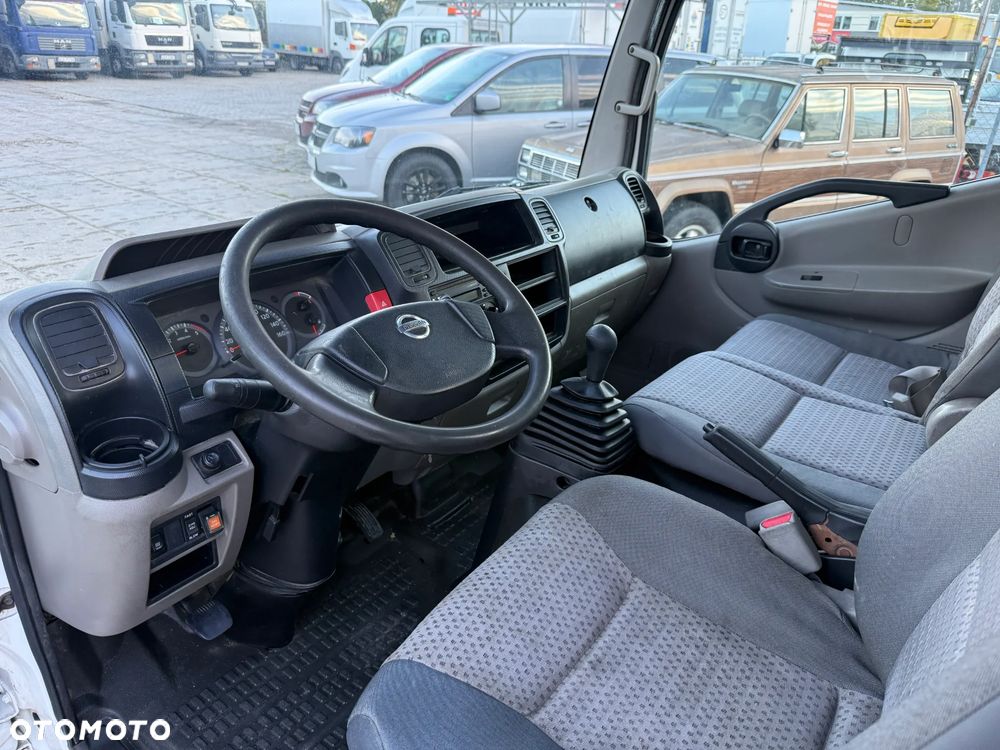 Nissan Cabstar - 11