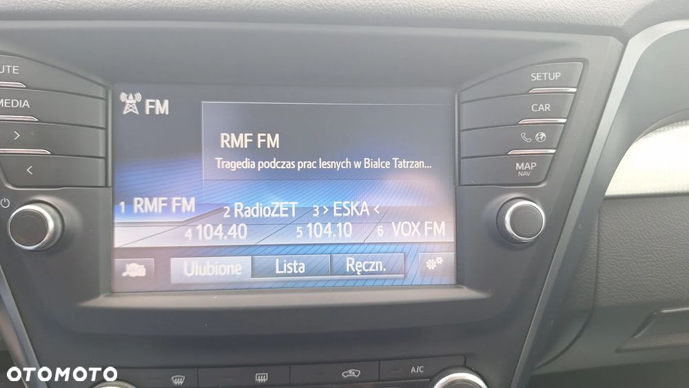 Toyota Avensis - 16