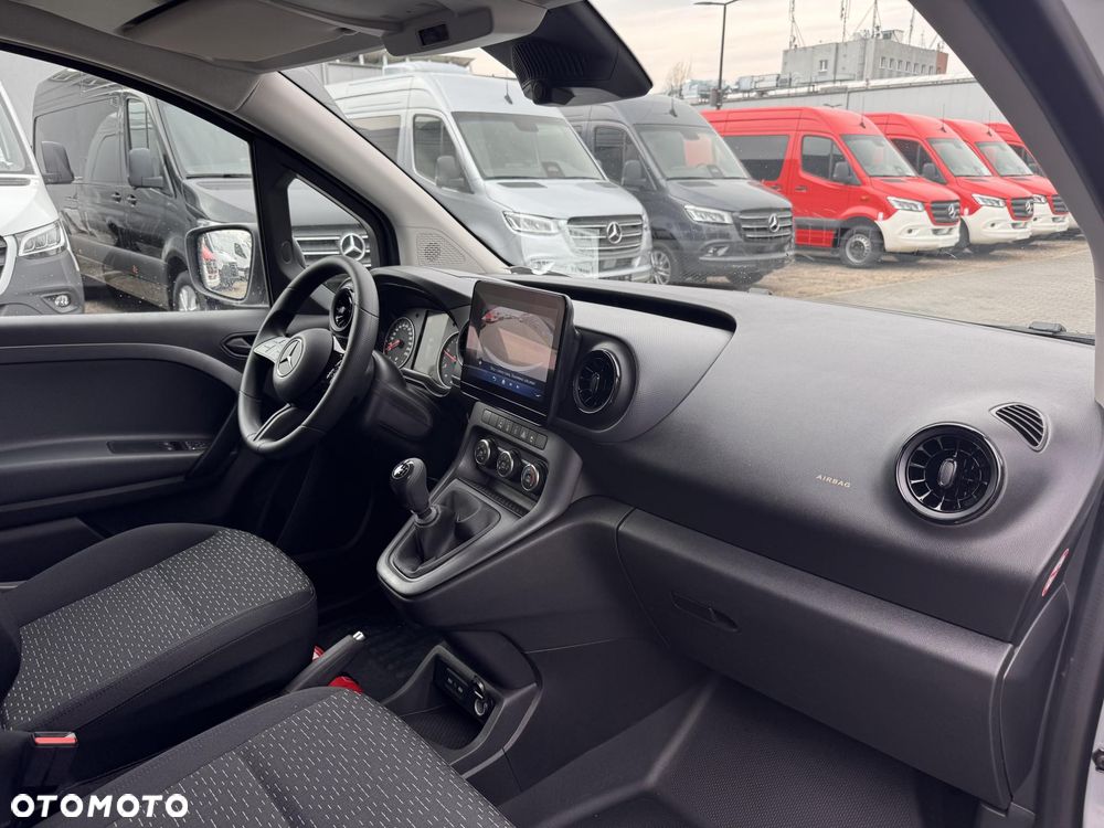 Mercedes-Benz Citan - 11