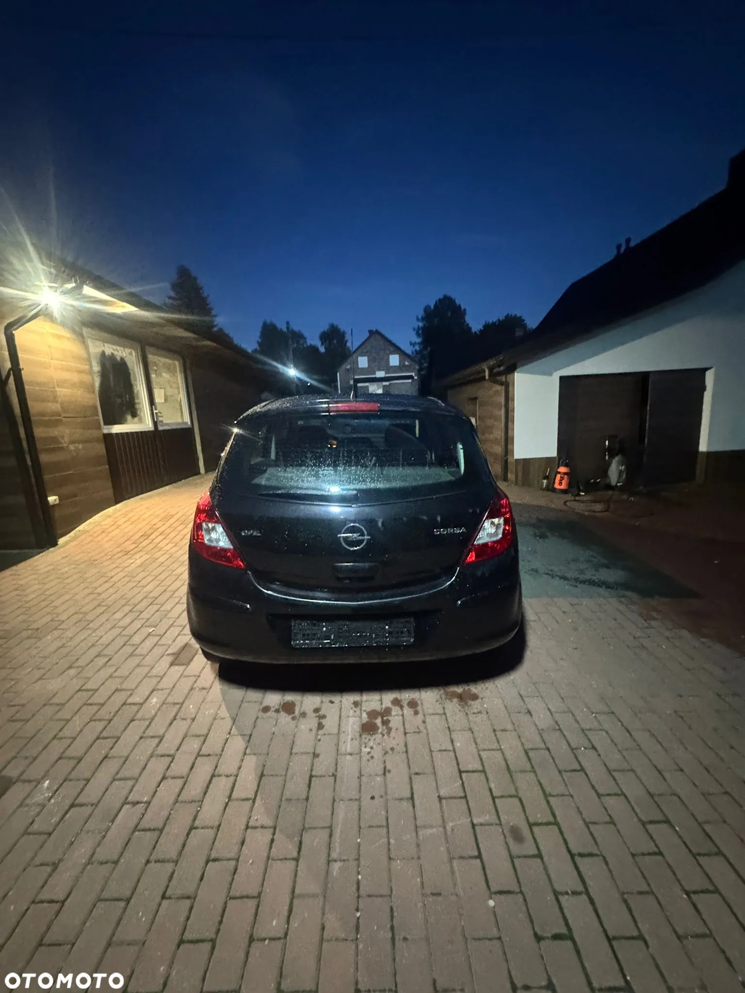 Opel Corsa 1.4 16V Enjoy - 4
