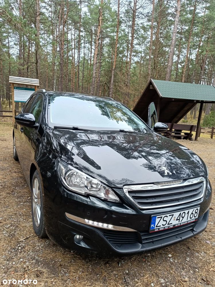 Peugeot 308 1.6 BlueHDi Allure S&S - 1