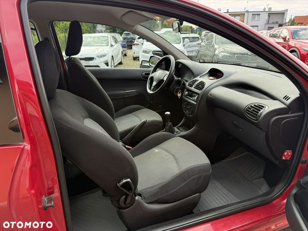 Peugeot 206 1.1 XR - 18