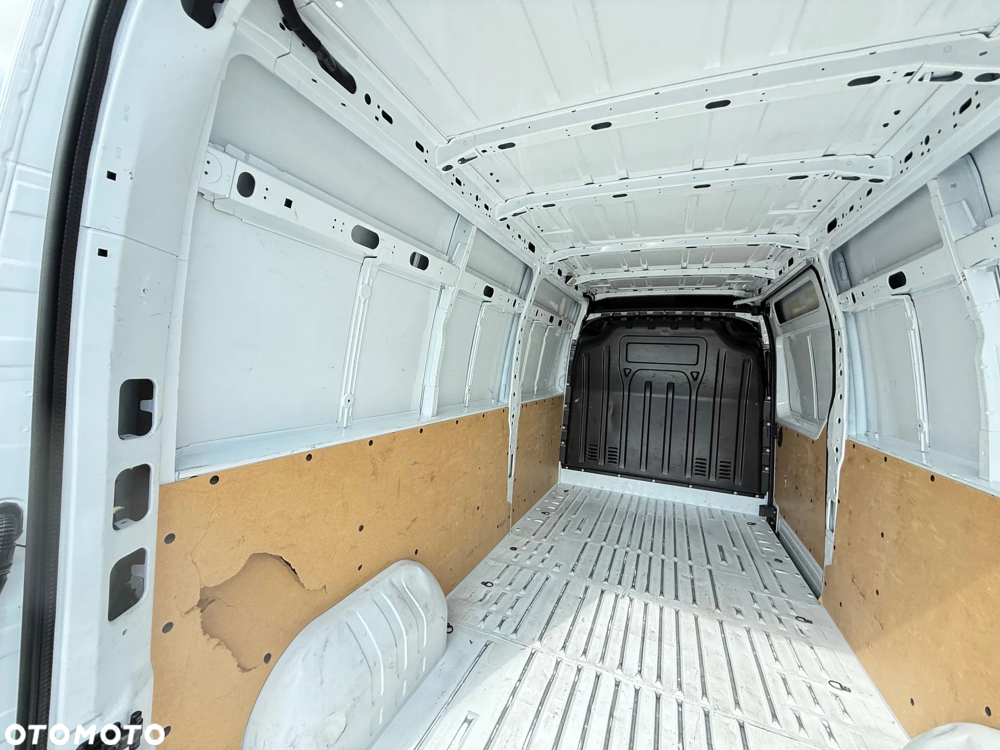Renault Master Furgon Blaszak L3H2 Maxi Long Salon PL - 19