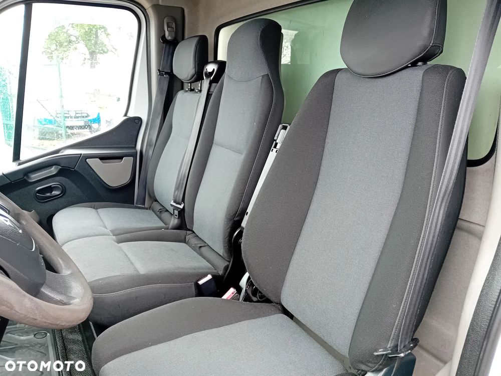 Renault Master - 18