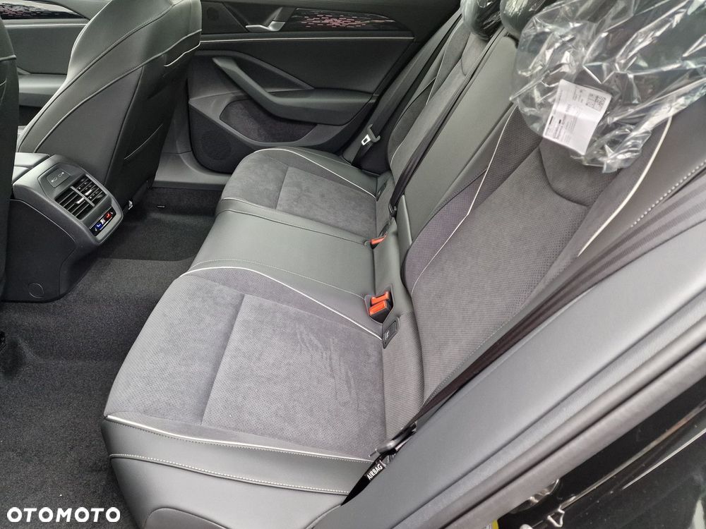 Volkswagen Passat - 17