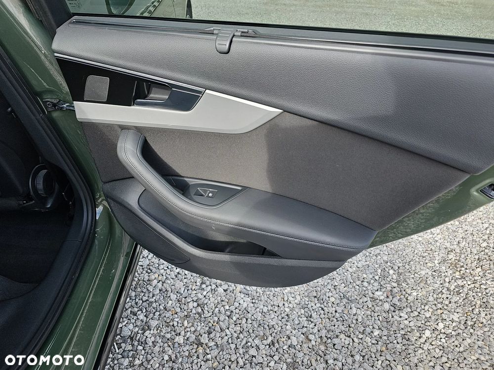 Audi A4 Limousine 35 TDI mHEV S Line S tronic - 23
