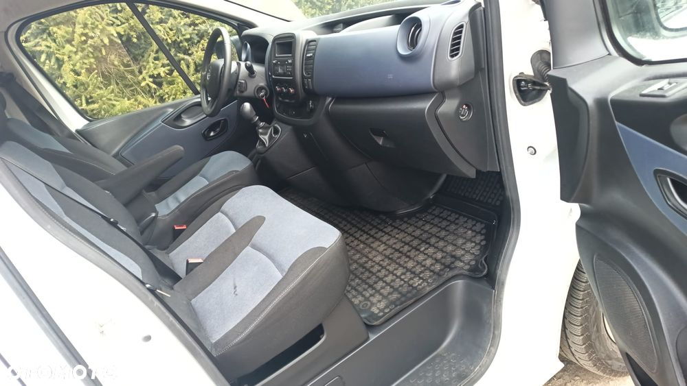 Opel Vivaro L1H1 2,7t Elegance - 4