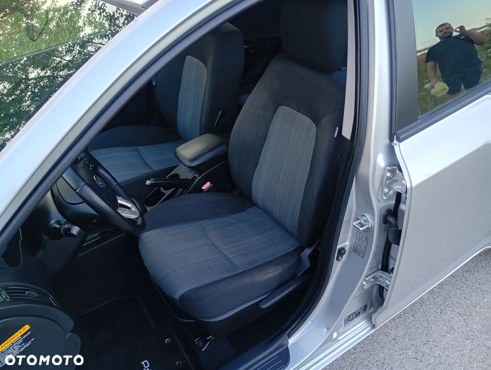Kia Ceed - 22