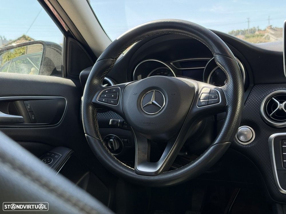 Mercedes-Benz A 180 d Urban - 8