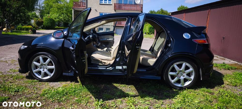 Honda Civic 1.8 Executive - 16