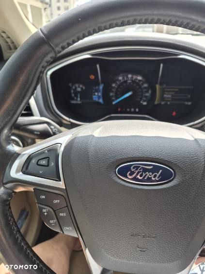 Ford Mondeo - 9