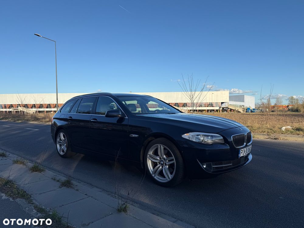 BMW Seria 5 520i - 3