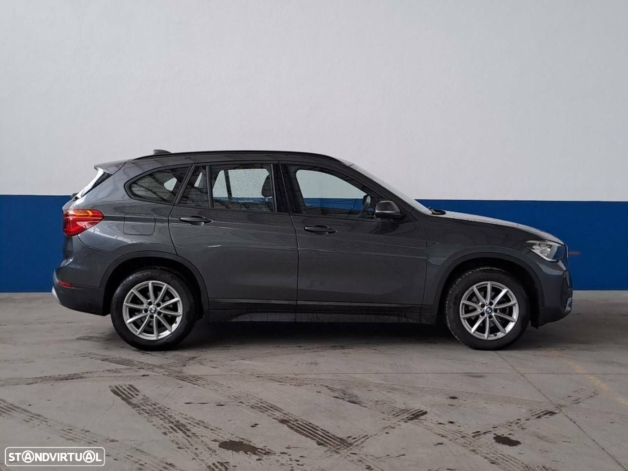BMW X1 16 d sDrive Auto - 4