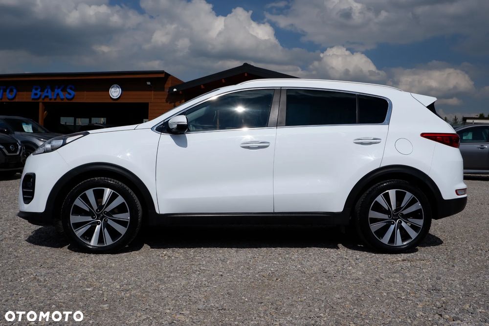 Kia Sportage 1.7 CRDI 2WD Dream-Team Edition - 34