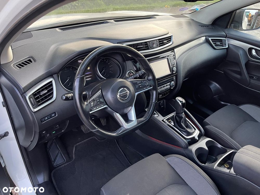 Nissan Qashqai - 12