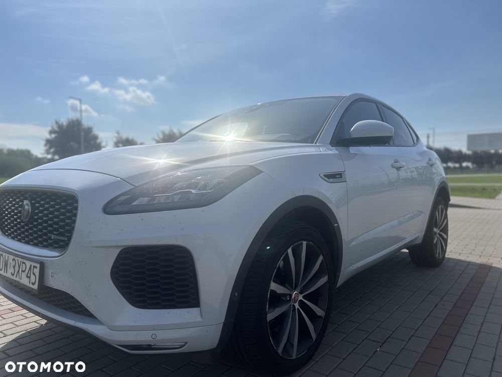 Jaguar E-Pace 2.0 i4P AWD R-Dynamic SE - 4