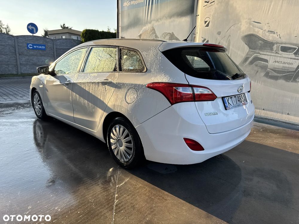 Hyundai i30 1.4 CRDi Comfort - 7