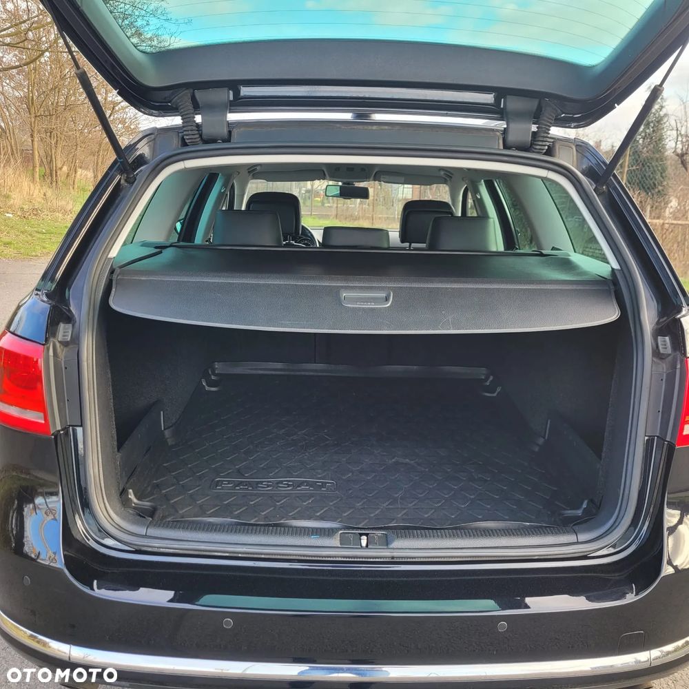 Volkswagen Passat 2.0 TDI 4Mot Highline DSG - 22