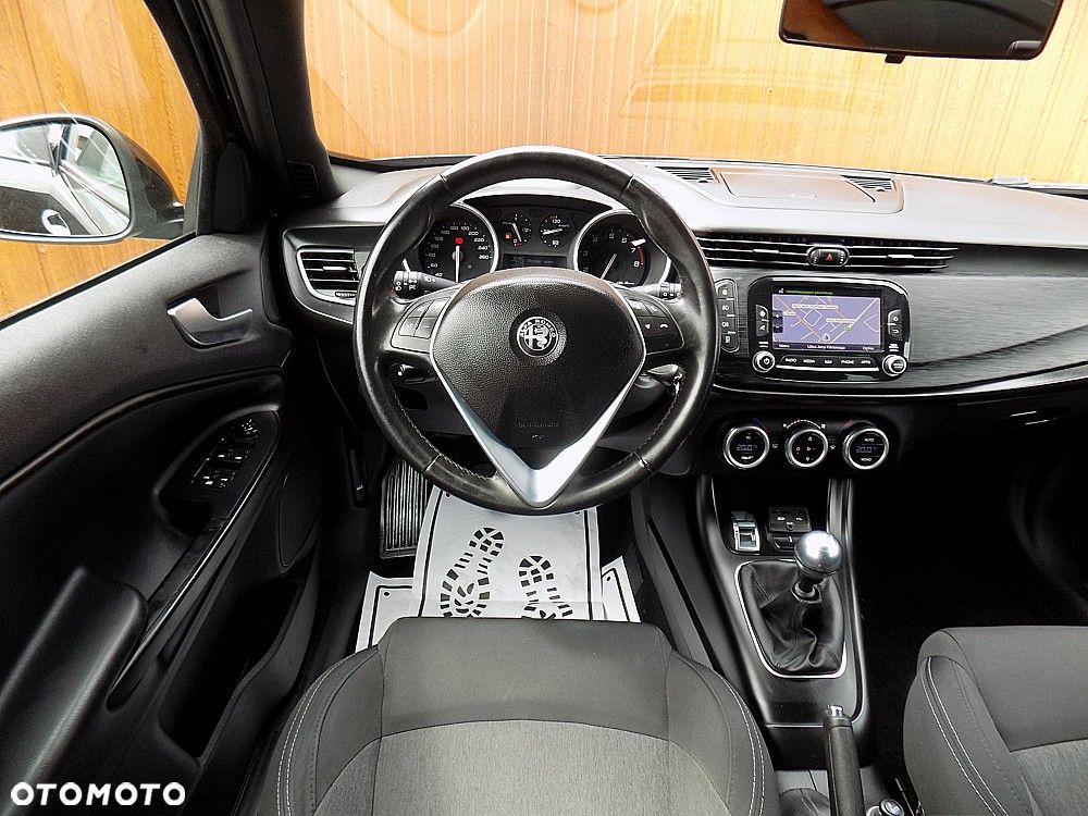 Alfa Romeo Giulietta 1.4 TB 16V Turismo - 14