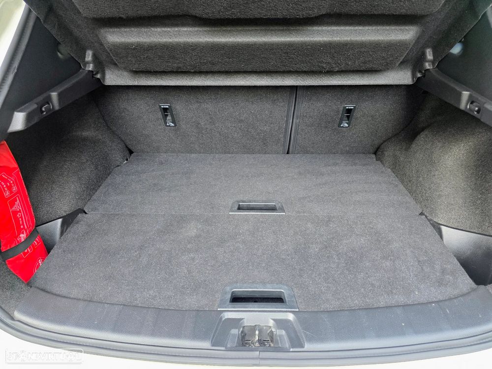 Nissan Qashqai 1.5 dCi N-Connecta - 48