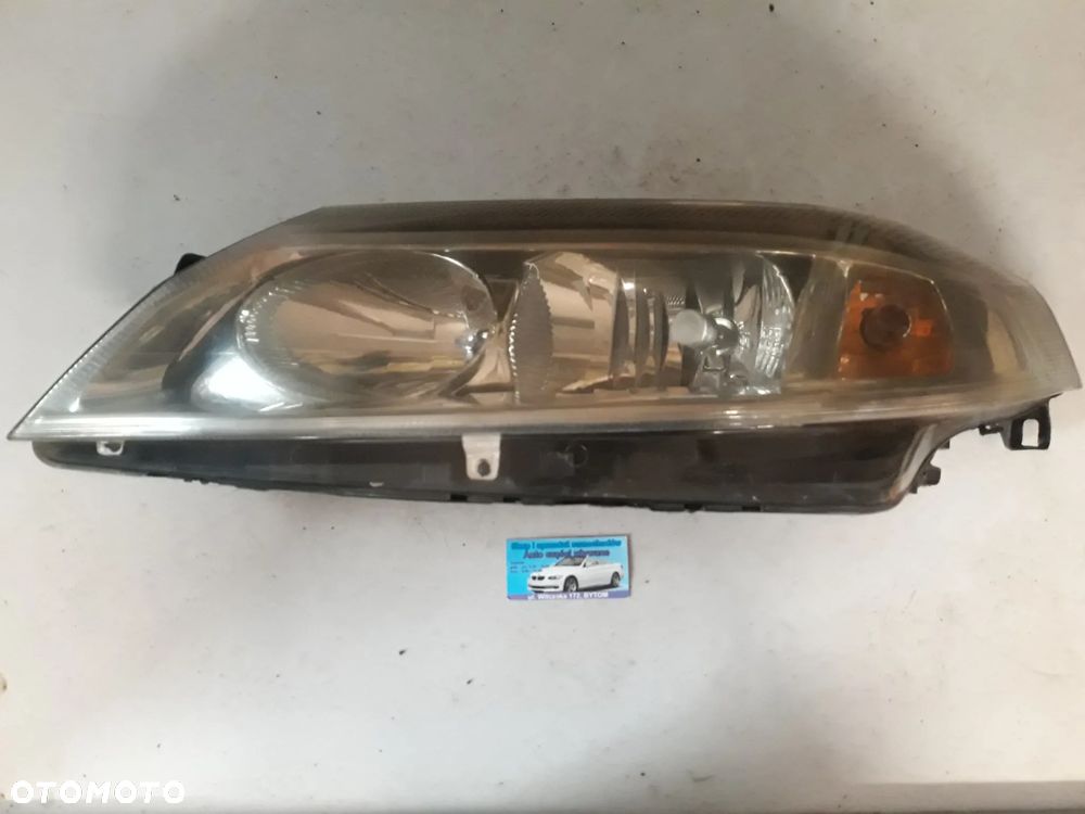 LAMPA LEWY PRZÓD RENAULT LAGUNA II  2004r 8200002845 - 1